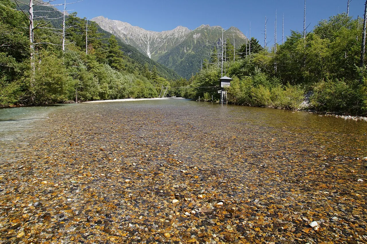 Sông Azusa tại Kamikōchi, Nagano